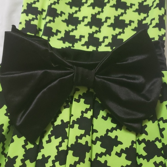 Dance costume - Picture 5 of 5